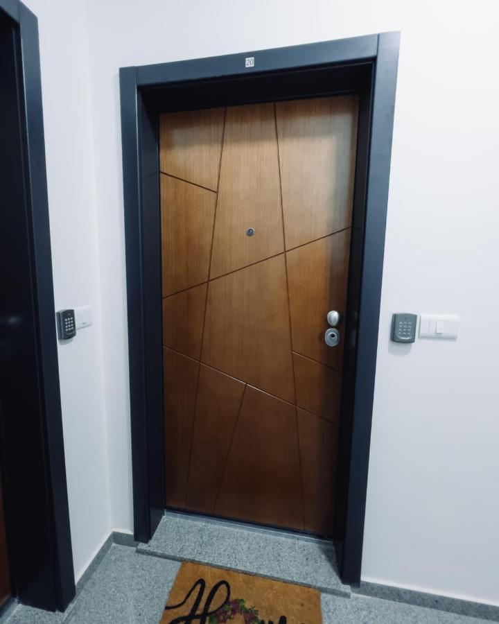 Serenity Downtown Apartments Охрид Екстериор снимка