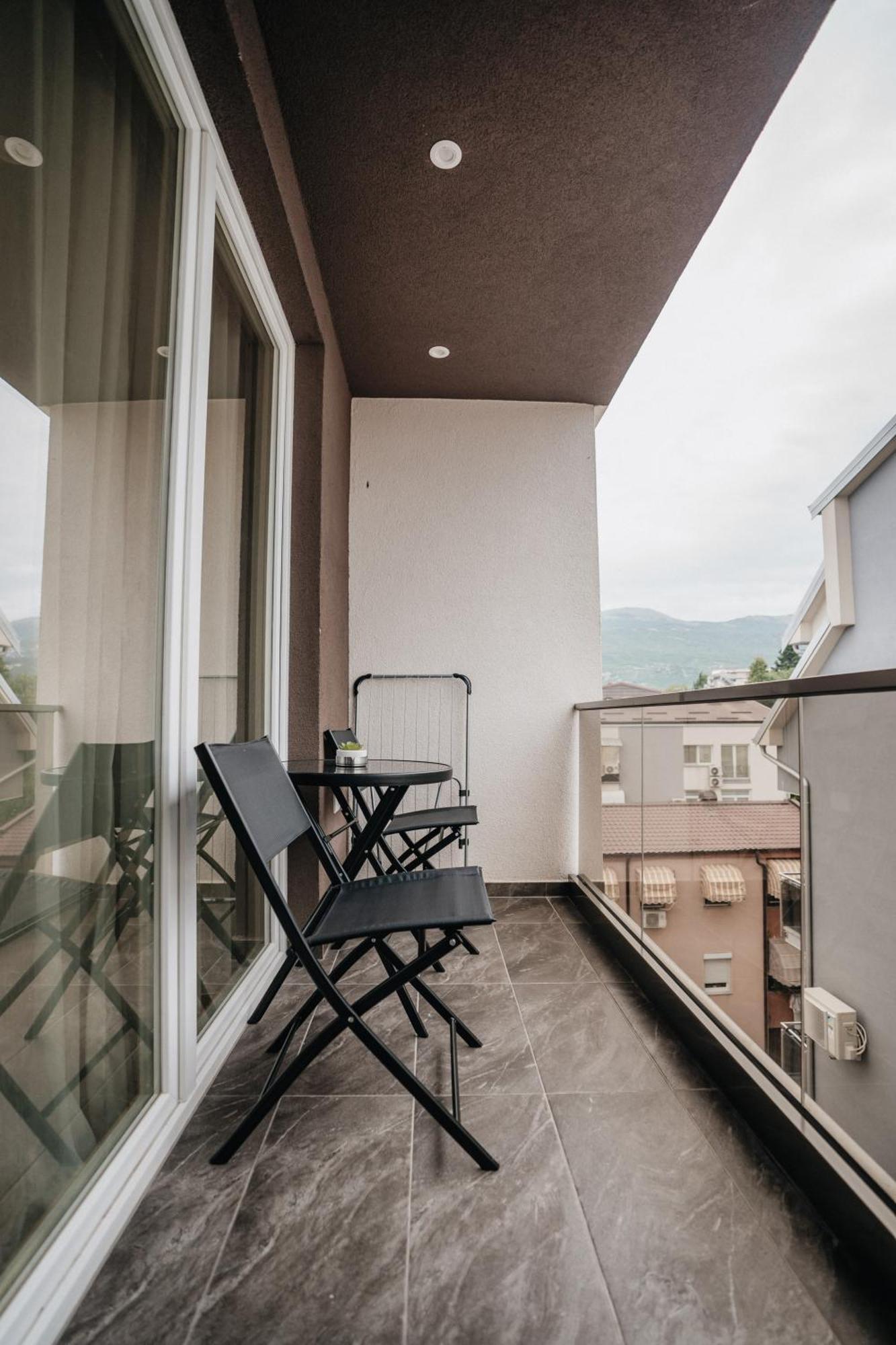 Serenity Downtown Apartments Охрид Екстериор снимка